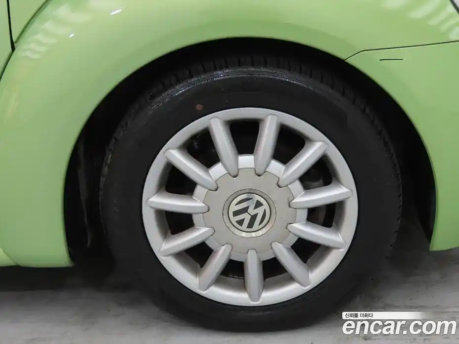 Volkswagen Beatle 2005 2.0 гидро в Москве № 1251534, фото 18