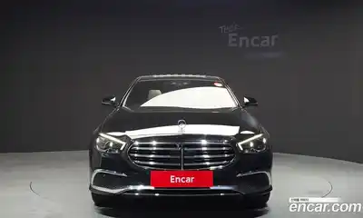Mercedes-Benz E-Class 2022 2.0 гидро в Москве № 160639, миниатюра 3