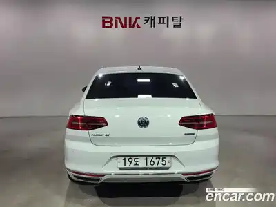 Volkswagen Passat 2018 2.0 гидро в Москве № 169266, миниатюра 5