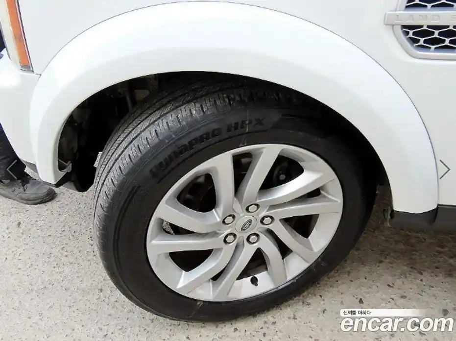 Land Rover Discovery 2013 3.0 гидро в Москве № 1982065, фото 20