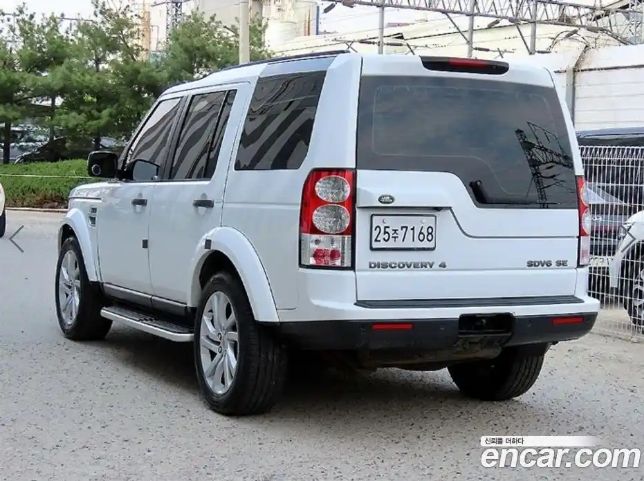 Land Rover Discovery 2013 3.0 гидро в Москве № 1982065, фото 3