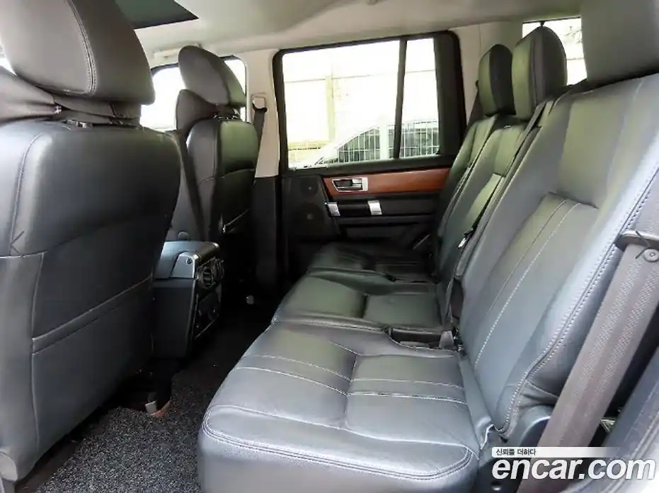 Land Rover Discovery 2013 3.0 гидро в Москве № 1982065, фото 6