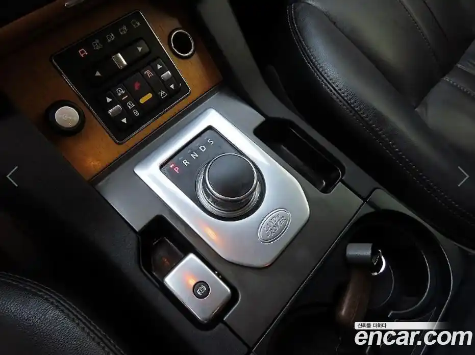 Land Rover Discovery 2013 3.0 гидро в Москве № 1982065, фото 10