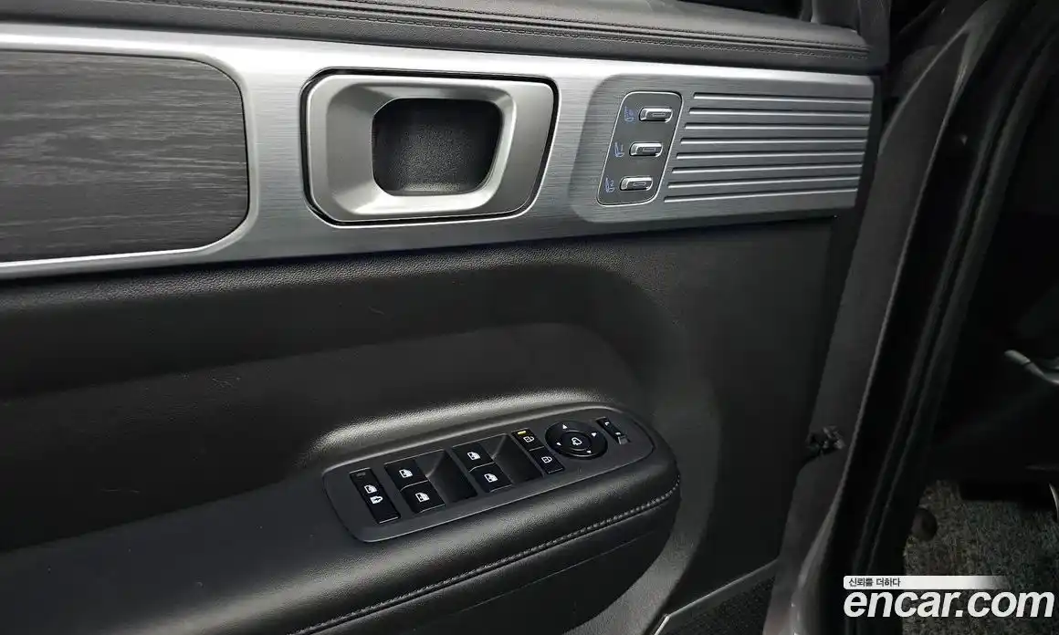 Hyundai Santa Fe 2024 2.5 гидро в Москве № 2049792, фото 30