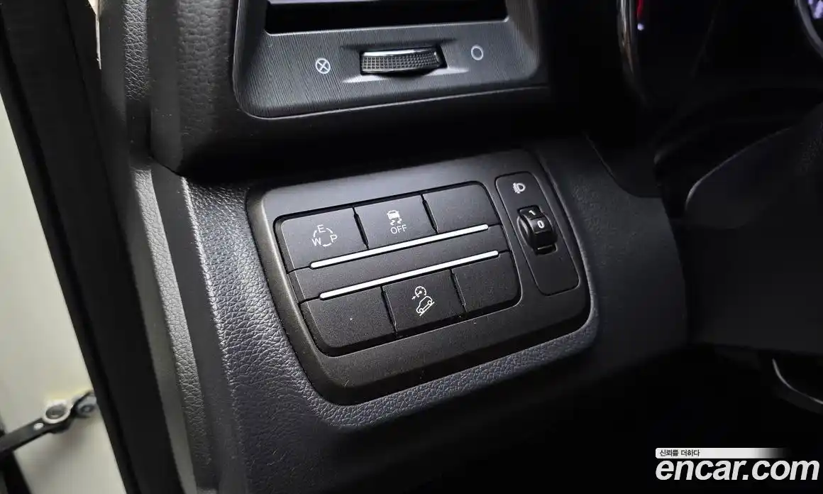 SsangYong TIBOLI 2018 1.6 гидро в Москве № 2052578, фото 28