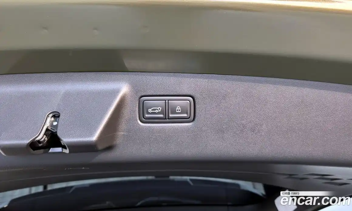 Hyundai Santa Fe 2024 2.5 гидро в Москве № 2122837, фото 31