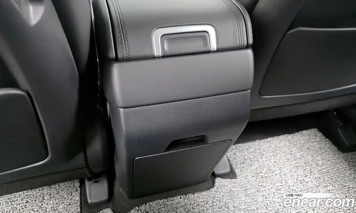 Hyundai Santa Fe 2024 2.5 гидро в Москве № 2122837, фото 32