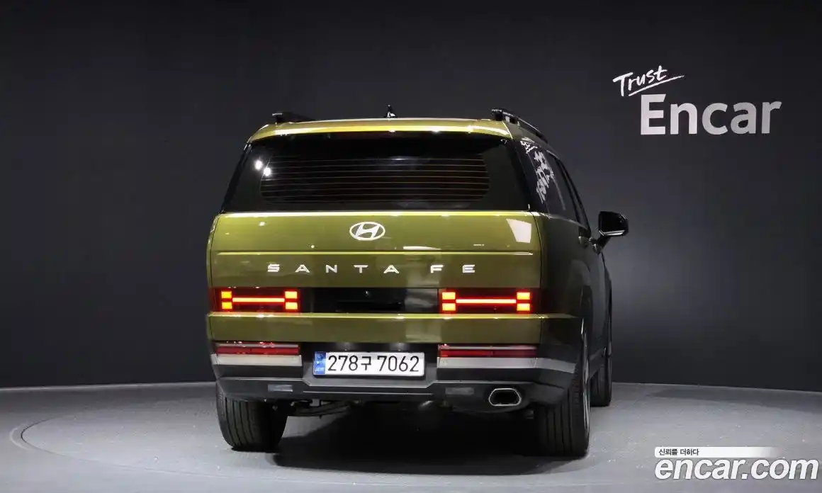Hyundai Santa Fe 2024 2.5 гидро в Москве № 2122837, фото 4