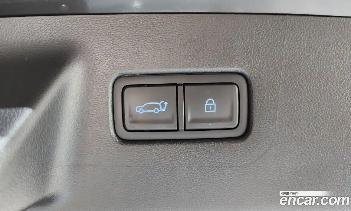 Hyundai Santa Fe 2024 2.5 гидро в Москве № 2123245, фото 24