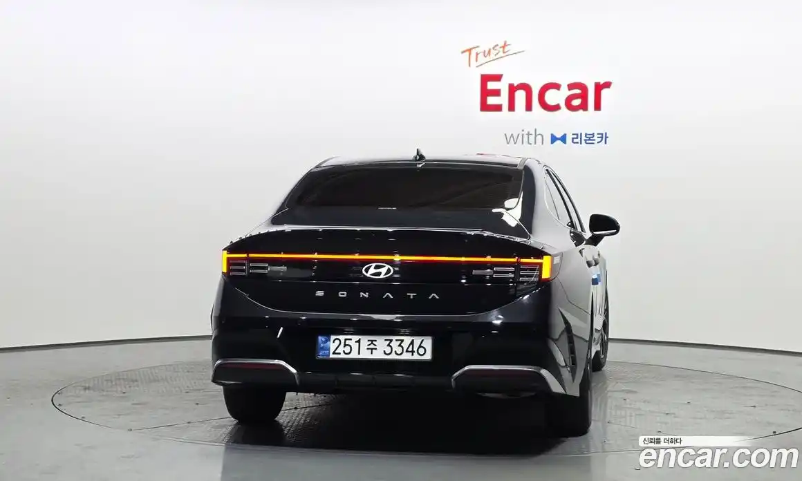 Hyundai Sonata 2024 1.6 гидро в Москве № 2123558, фото 4