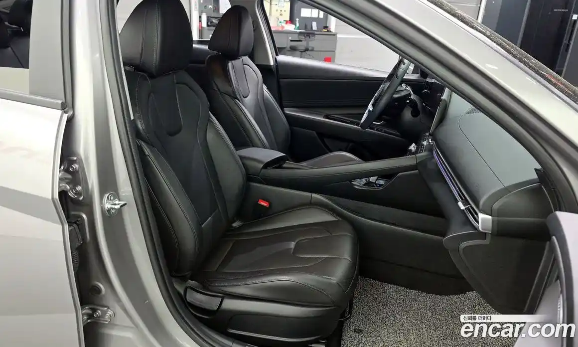 Hyundai Avante 2024 1.6 гидро в Москве № 2123611, фото 17