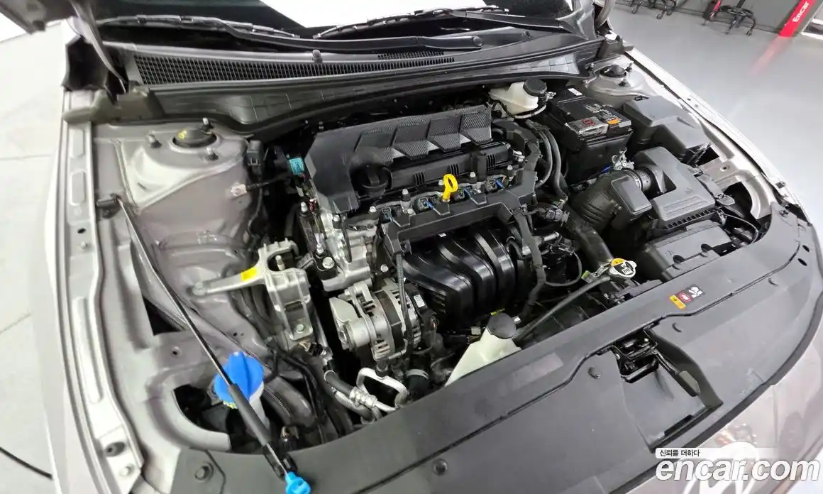 Hyundai Avante 2024 1.6 гидро в Москве № 2123611, фото 6