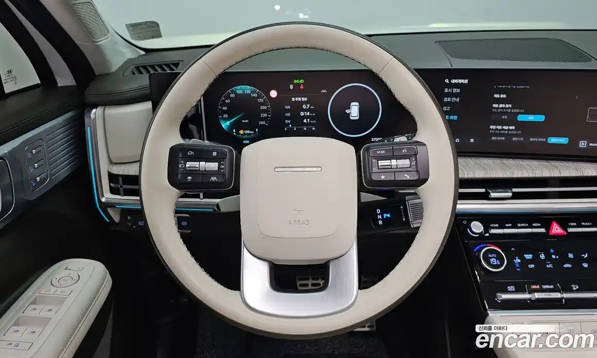 Hyundai Santa Fe 2024 1.6 гидро в Москве № 2123697, фото 13
