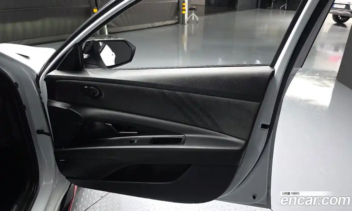 Hyundai Avante 2022 2.0 гидро в Москве № 2123826, фото 14