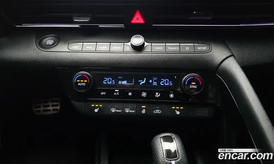 Hyundai Avante 2022 2.0 гидро в Москве № 2123826, фото 23