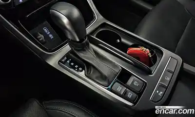 Hyundai Grandeur 2018 2.4 гидро в Москве № 2123852, миниатюра 12
