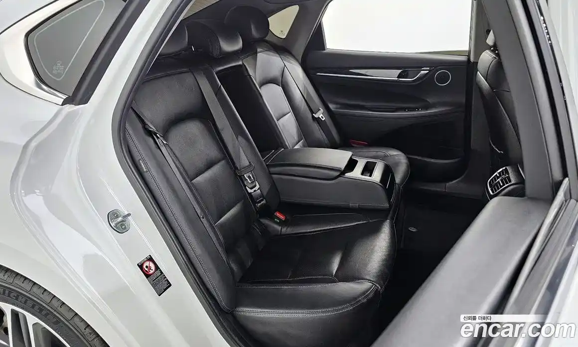 Hyundai Grandeur 2018 2.4 гидро в Москве № 2123852, фото 17