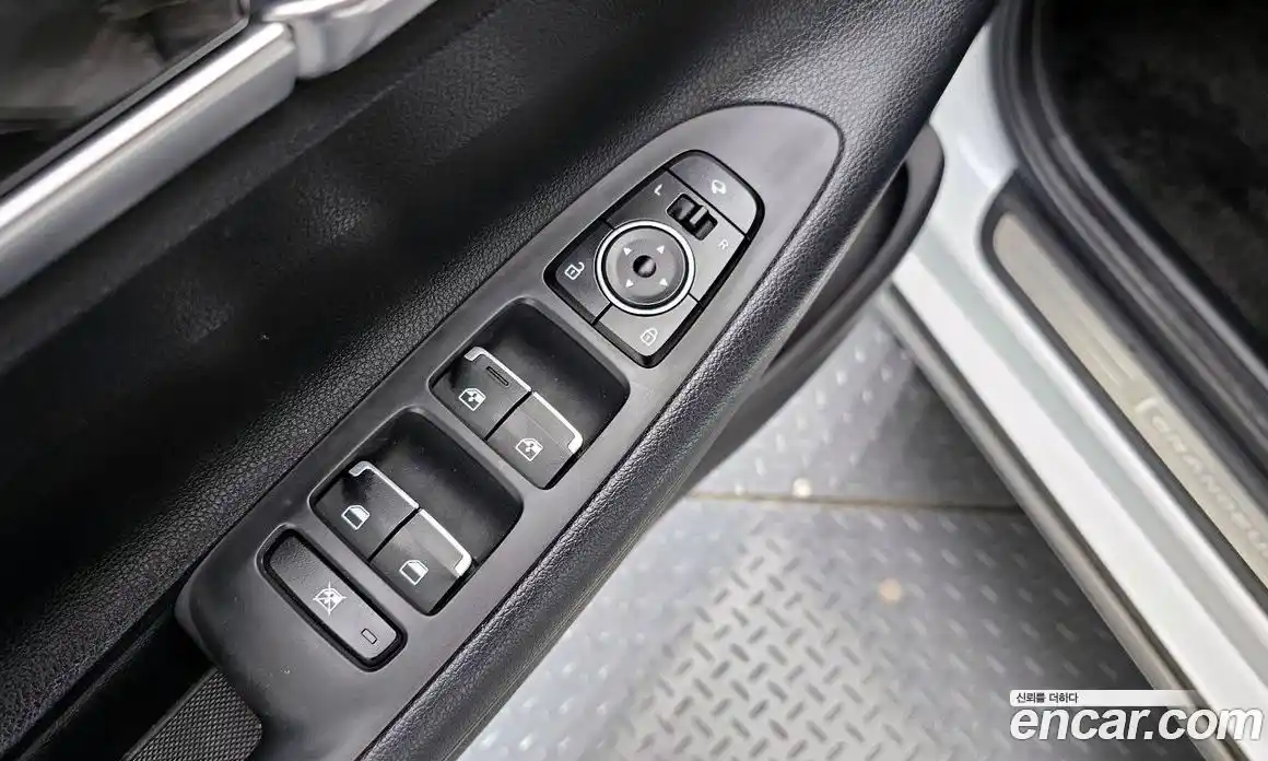 Hyundai Grandeur 2018 2.4 гидро в Москве № 2123852, фото 22