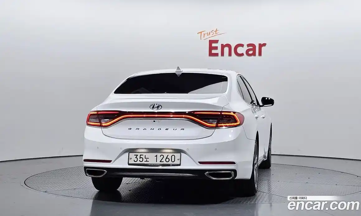 Hyundai Grandeur 2018 2.4 гидро в Москве № 2123852, фото 4