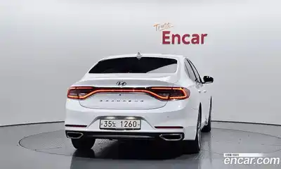 Hyundai Grandeur 2018 2.4 гидро в Москве № 2123852, миниатюра 4