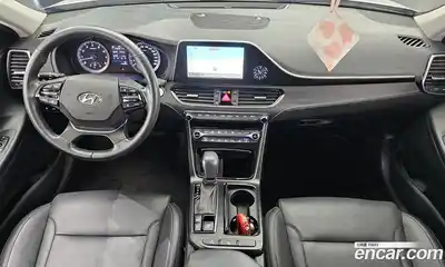 Hyundai Grandeur 2018 2.4 гидро в Москве № 2123852, миниатюра 10