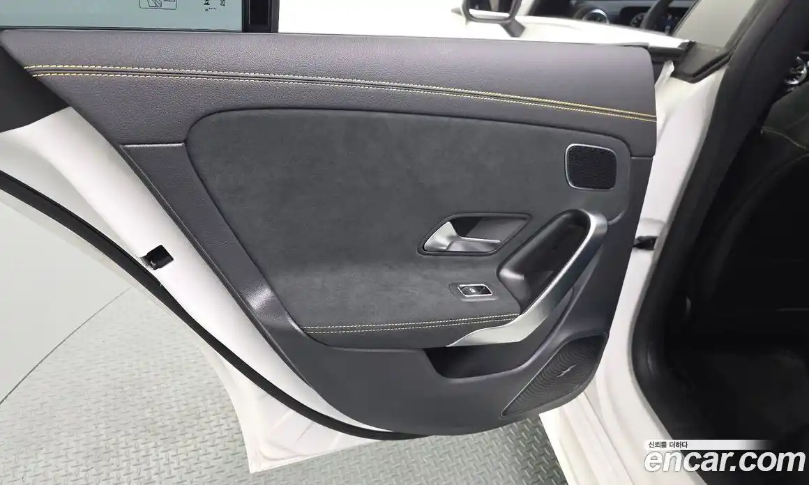 Mercedes-Benz CLA-Class 2024 2.0 гидро в Москве № 2124103, фото 15