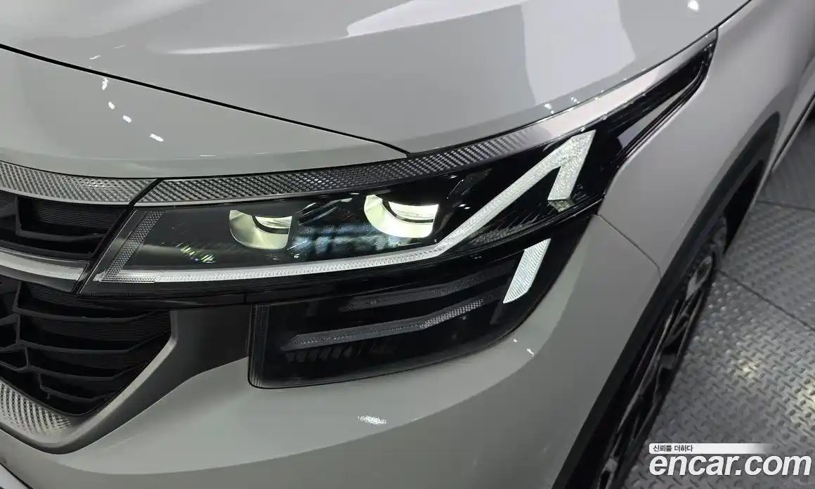 Kia Seltos 2025 1.6 гидро в Москве № 2124147, фото 8