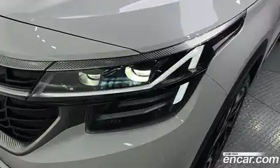 Kia Seltos 2025 1.6 гидро в Москве № 2124147, миниатюра 8