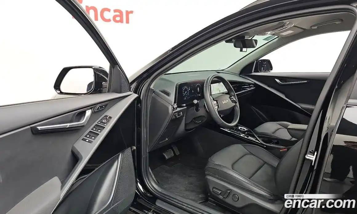 Kia Niro 2023 0.2 гидро в Москве № 2124285, фото 12