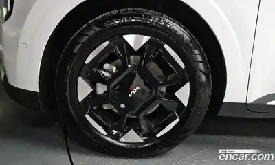 Kia Canival 2024 1.6 гидро в Москве № 2124379, миниатюра 4