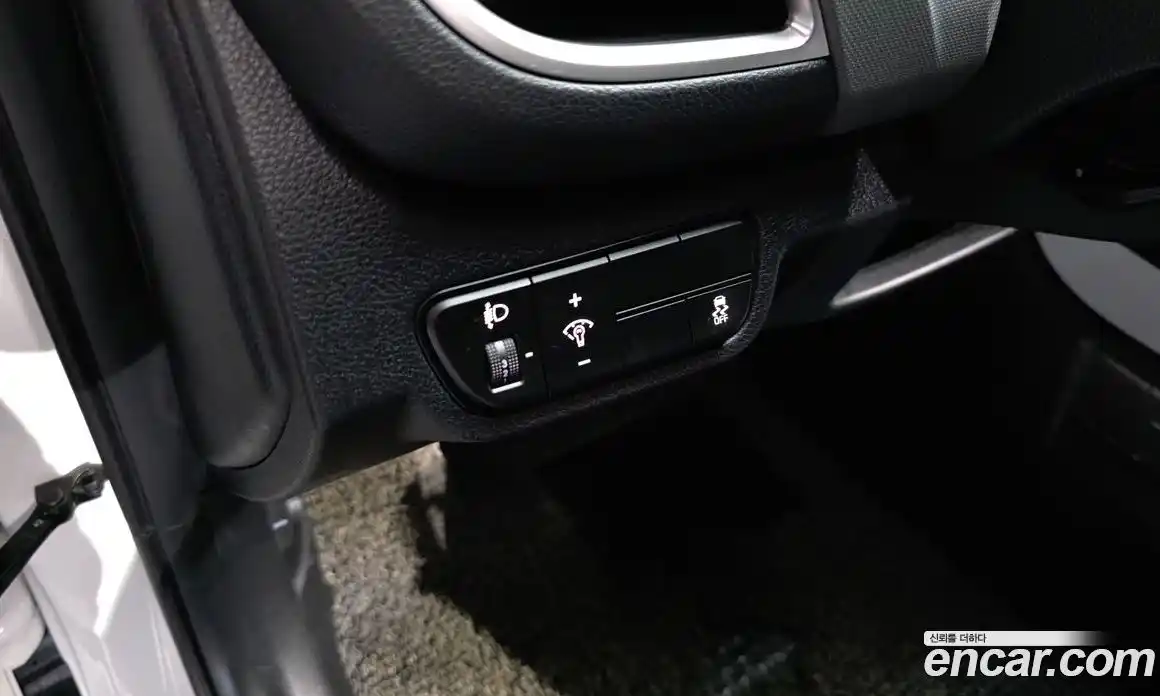 Kia Seltos 2024 1.6 гидро в Москве № 2124380, фото 24