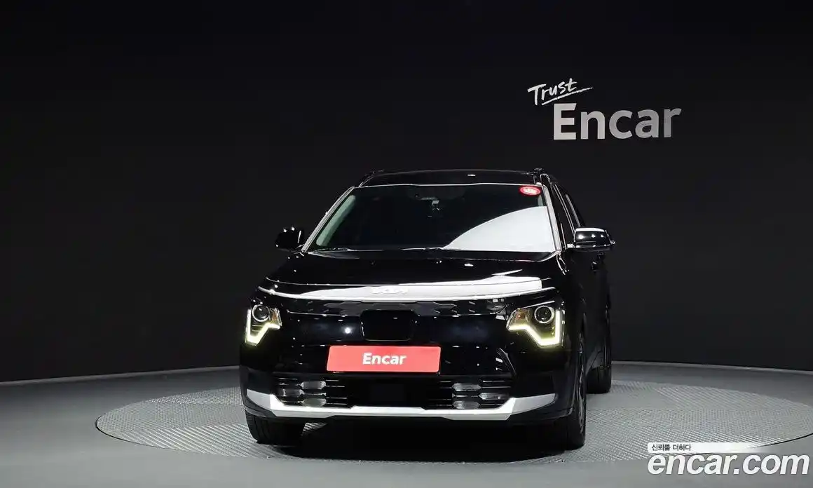 Kia Niro 2023 0.2 гидро в Москве № 2124546, фото 3