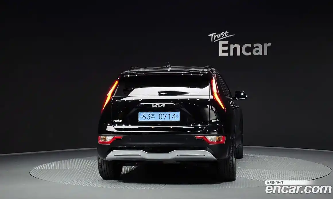 Kia Niro 2023 0.2 гидро в Москве № 2124546, фото 4
