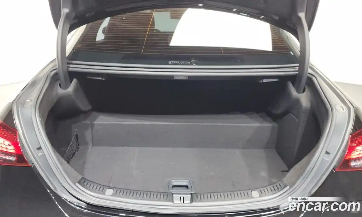 Mercedes-Benz E-Class 2023 2.0 гидро в Москве № 2124575, фото 20