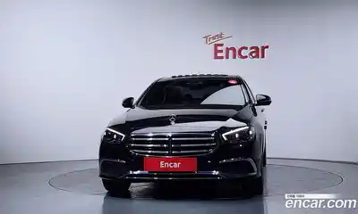 Mercedes-Benz E-Class 2023 2.0 гидро в Москве № 2124575, миниатюра 3