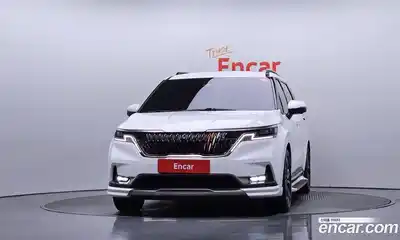 Kia Canival 2023 3.5 гидро в Москве № 2125043, миниатюра 3