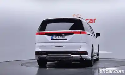 Kia Canival 2023 3.5 гидро в Москве № 2125043, миниатюра 4