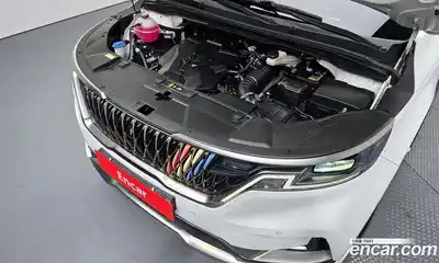 Kia Canival 2023 3.5 гидро в Москве № 2125043, миниатюра 6