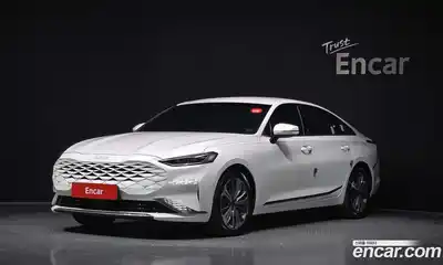 Kia K8 Signature Special