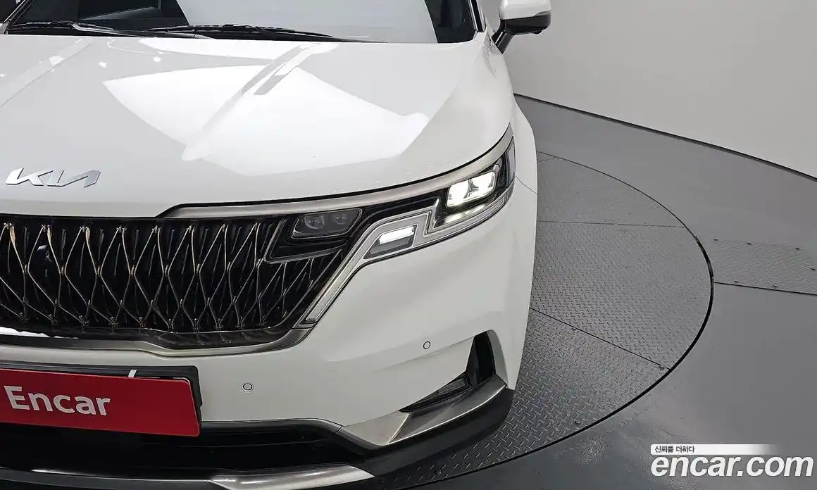 Kia Canival 2023 3.5 гидро в Москве № 2125161, фото 8
