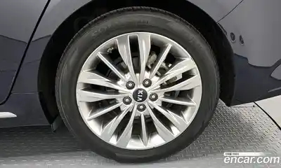 Kia K5 2018 2.0 гидро в Москве № 2125177, миниатюра 7