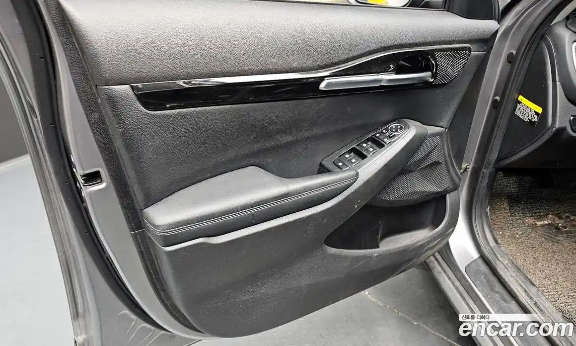 Kia Seltos 2020 1.6 гидро в Москве № 2125184, фото 14