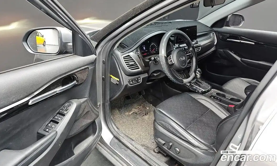 Kia Seltos 2020 1.6 гидро в Москве № 2125184, фото 17