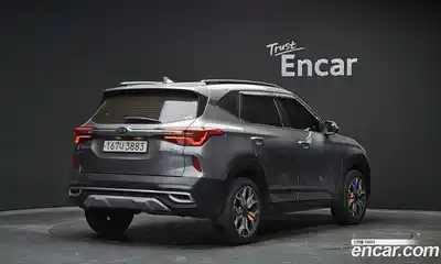 Kia Seltos 2020 1.6 гидро в Москве № 2125184, миниатюра 2