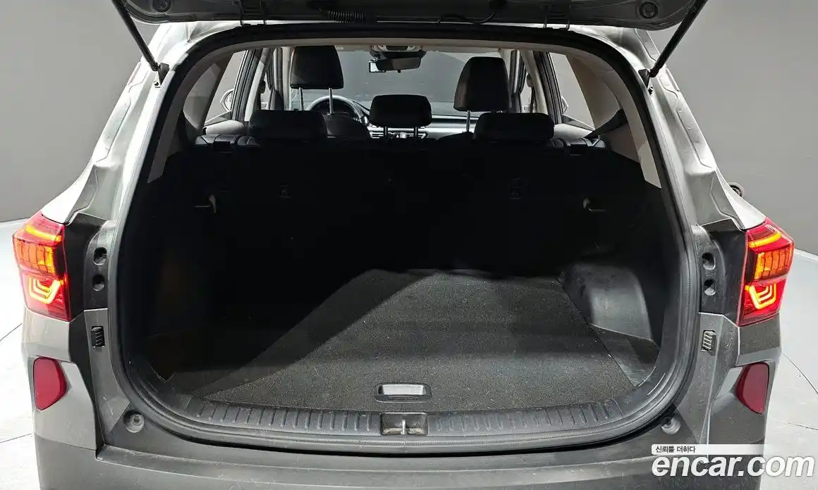 Kia Seltos 2020 1.6 гидро в Москве № 2125184, фото 26