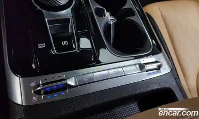 Kia Canival 2023 3.5 гидро в Москве № 2125218, миниатюра 9