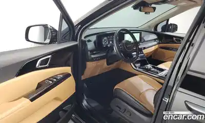 Kia Canival 2023 3.5 гидро в Москве № 2125218, миниатюра 10