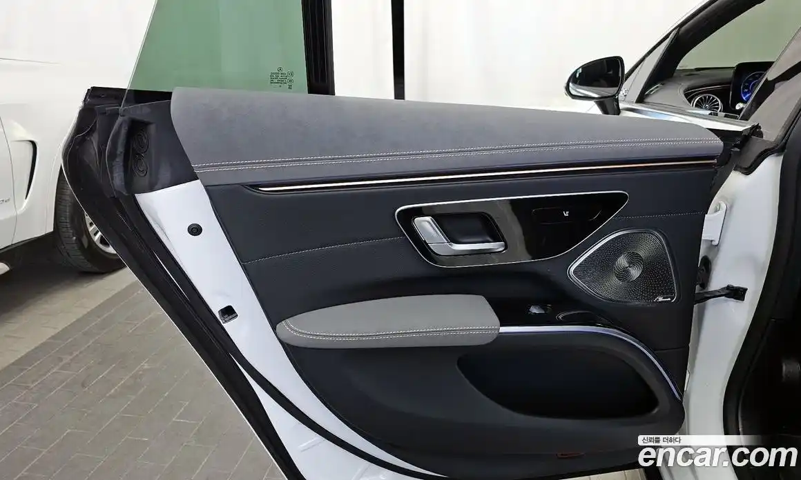 Mercedes-Benz EQS 2022 0.3 гидро в Москве № 2125359, фото 15