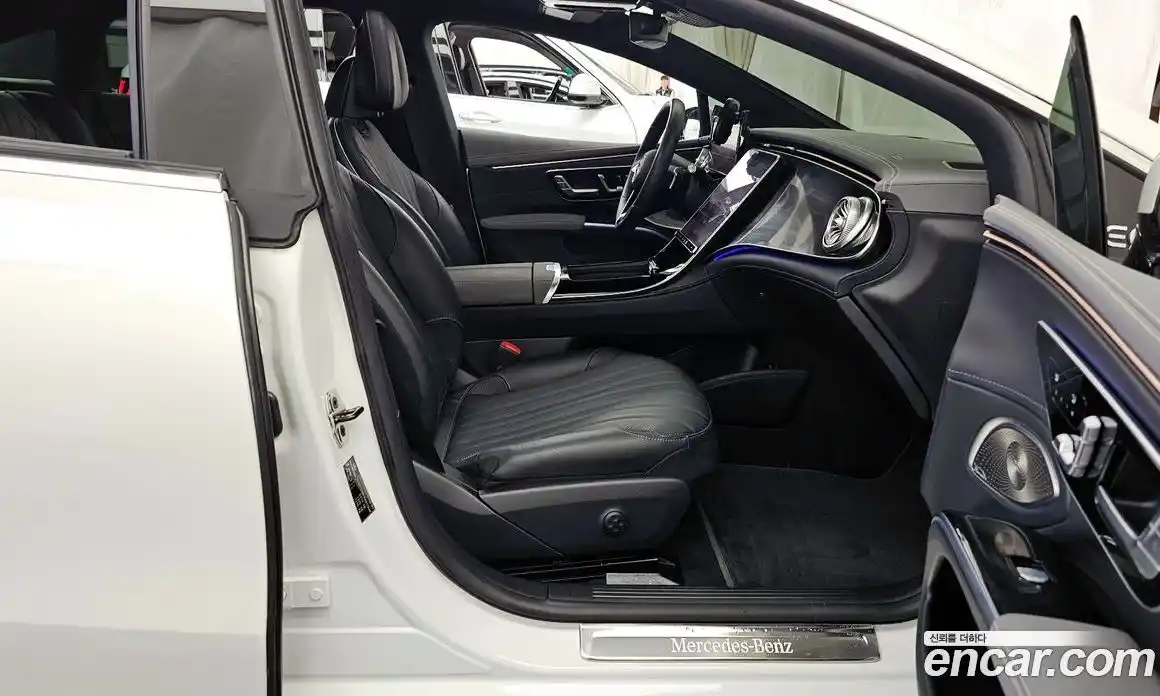 Mercedes-Benz EQS 2022 0.3 гидро в Москве № 2125359, фото 17