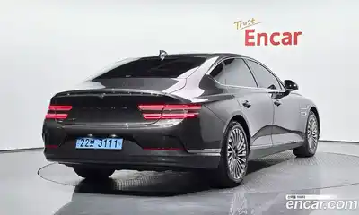 Genesis G80, 2022